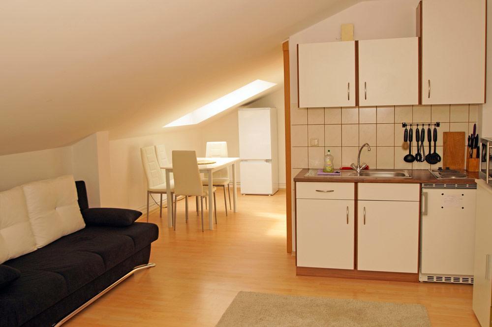 Ferienwohnanlage Bruckner Apartment Rostock Exterior foto